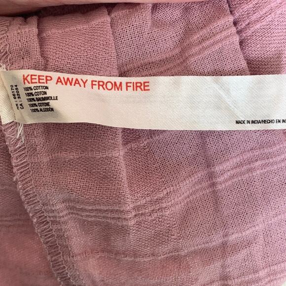 Free People Summer Picnic Smocked Balloon Sleeve Mini Dress in Purple Pink - Picture 12 of 15